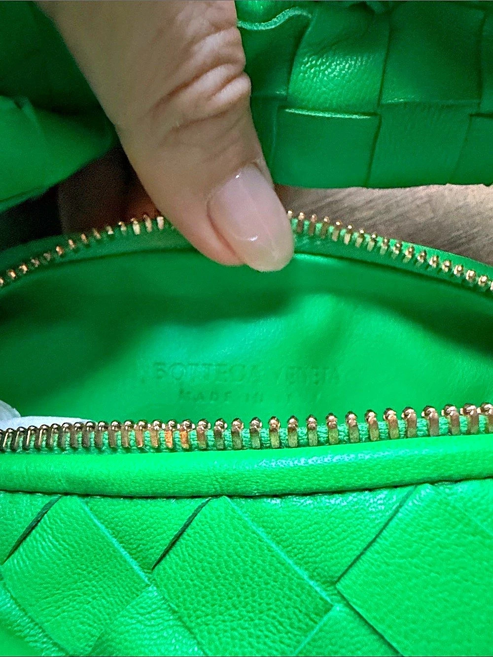 Bottega Veneta Mini Jodie Intrecciato Bag Woven Shoulder Bag in Green Excellent - Picture 2 of 10